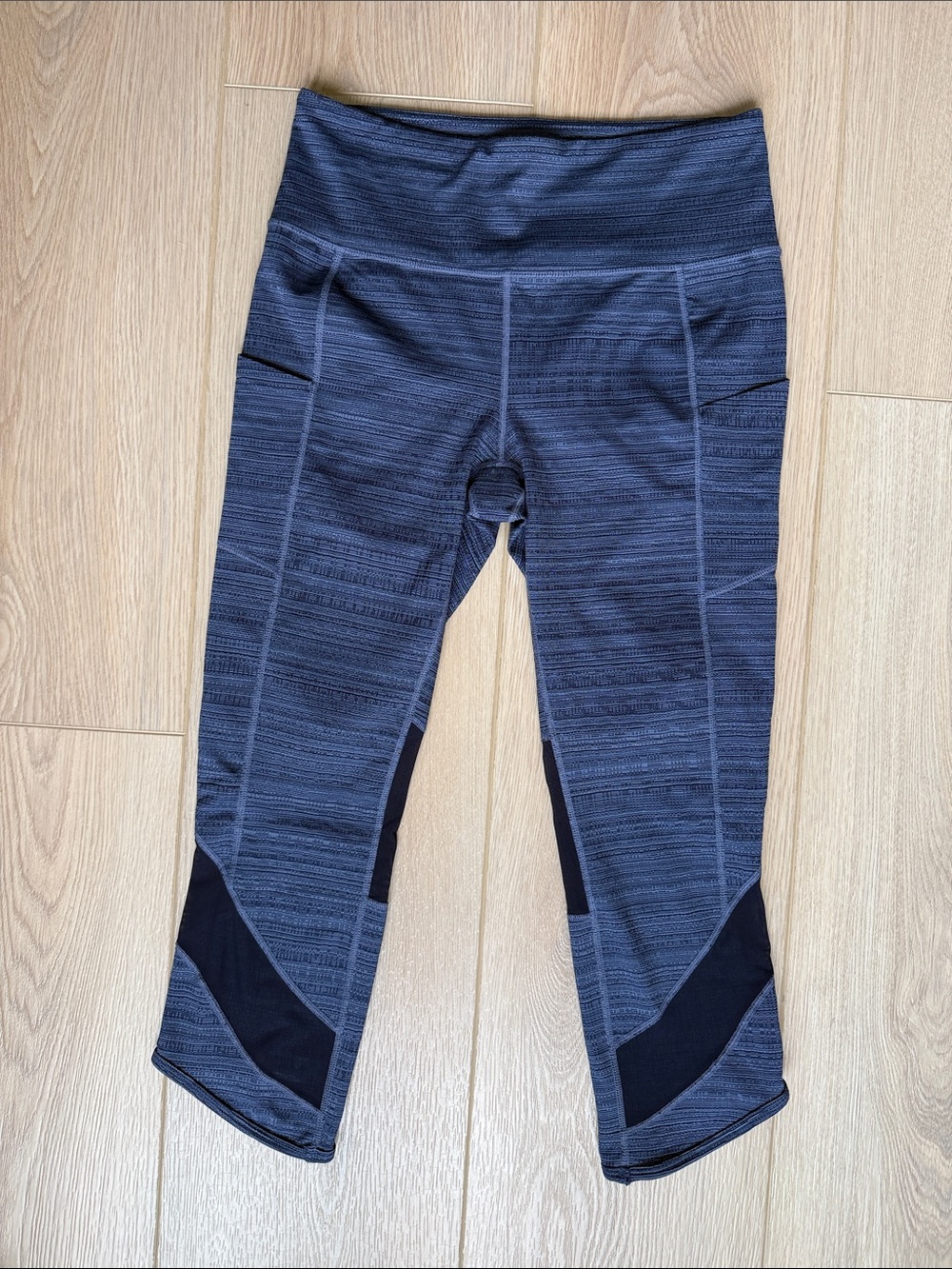 Athleta Leggings High Rise Jacquard Mesh Chat to Town Capri Heathered Blue M
